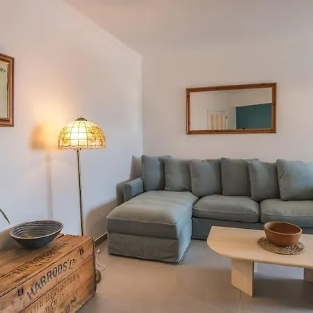 Apartamento Location, Space, Peaceful & Stylish! Lagos