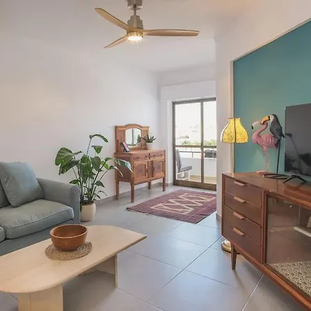 Location, Space, Peaceful & Stylish! * Λάγος